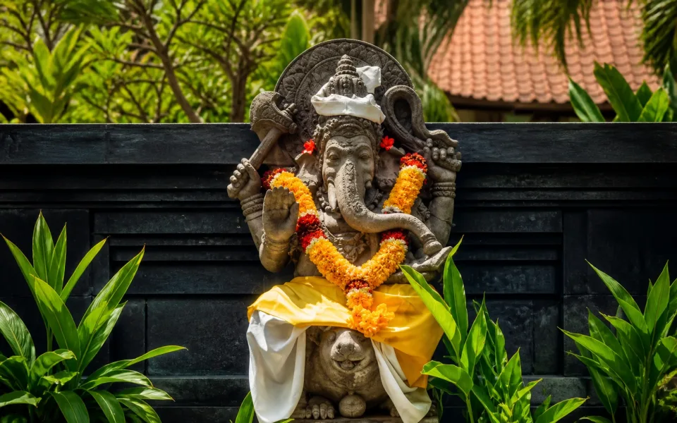 Gunatit Manam Ganesh Mantra