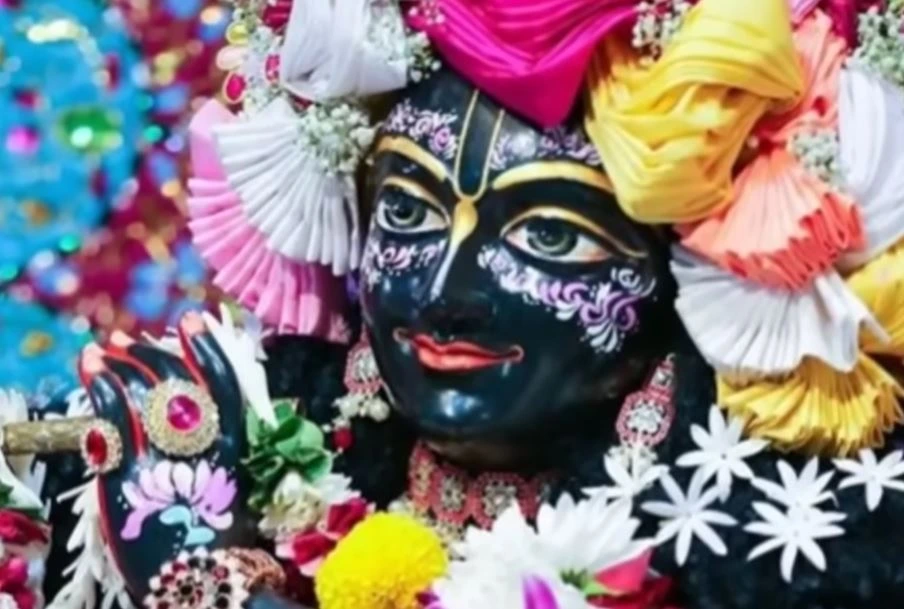 Govinda Jaya Jaya Gopala Jaya Jaya